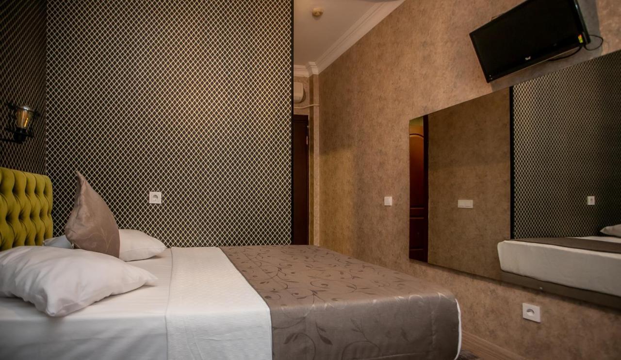 Hotel Pera Capitol Istanbul Exterior photo